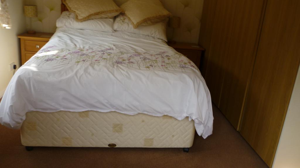 Hopewell Self-Catering Apartment Грейвсенд Екстериор снимка